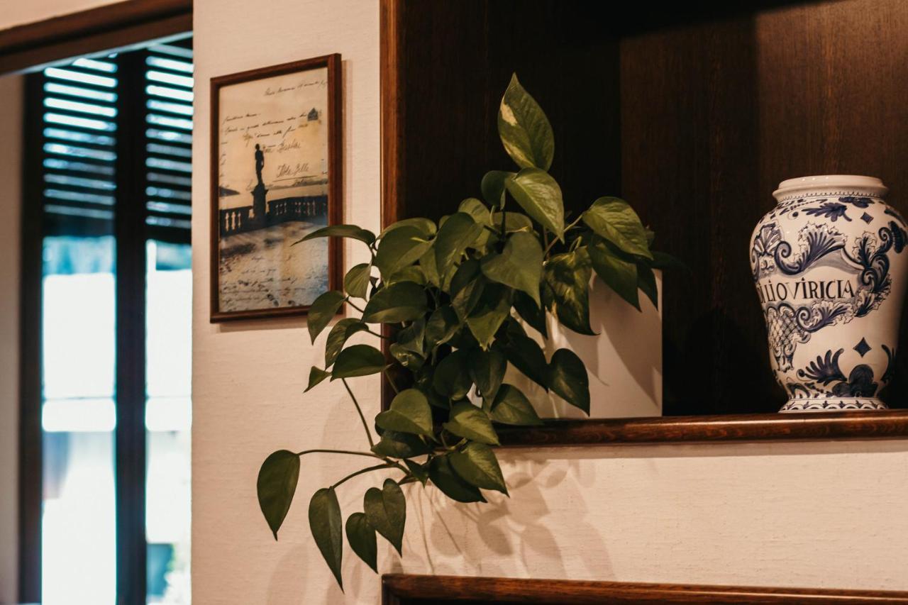 Library Apartment - Villa Candela สเตรซา ภายนอก รูปภาพ
