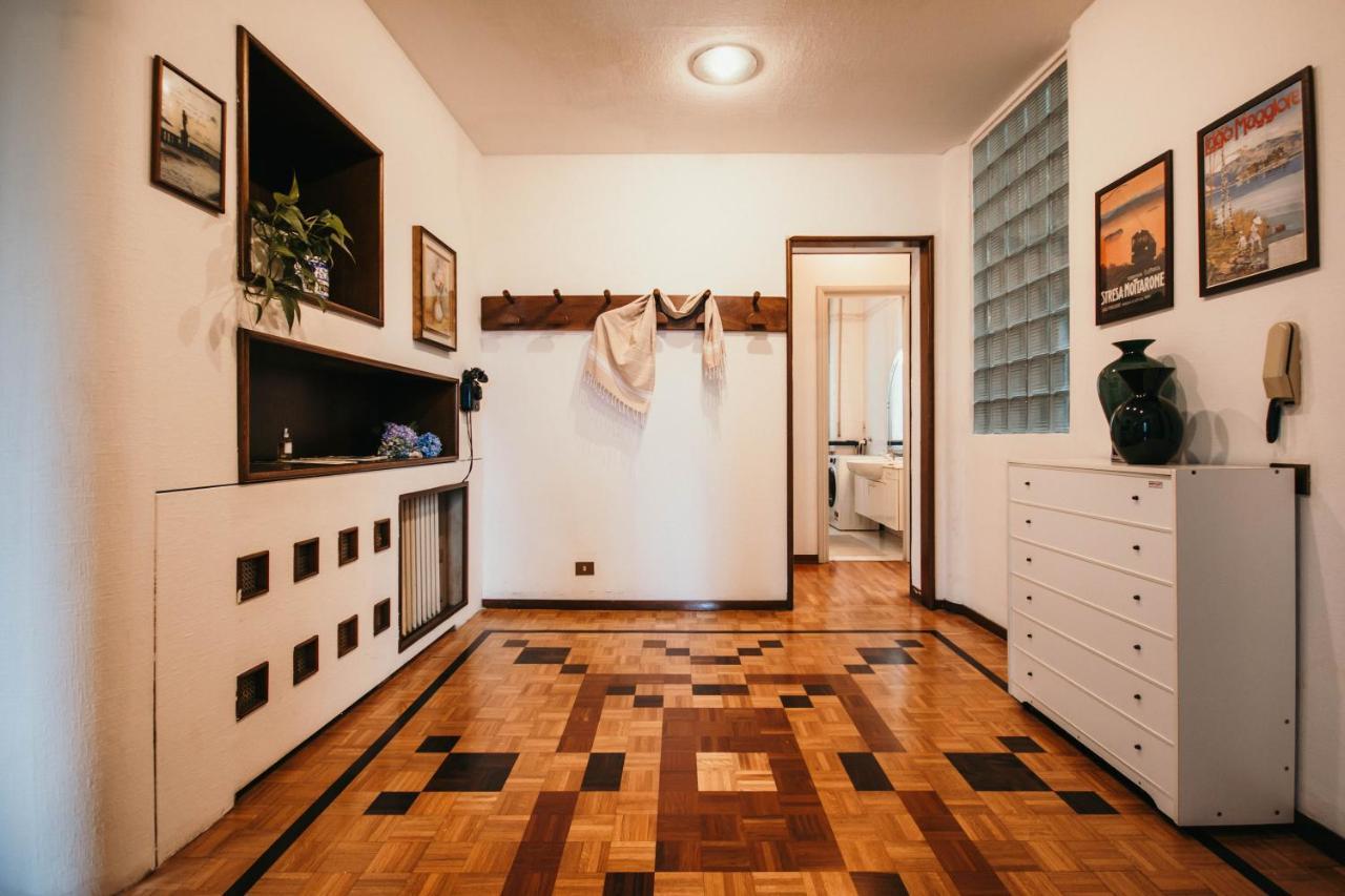 Library Apartment - Villa Candela สเตรซา ภายนอก รูปภาพ